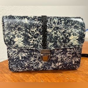 Patricia Nash Crossbody Bag Blue Sunflower Floral